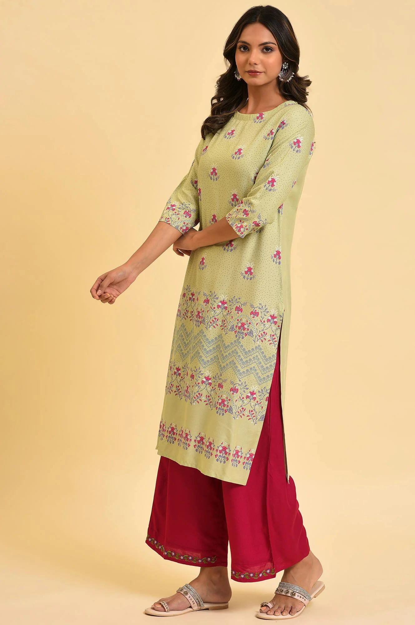 Green Floral Printed kurta - Image 3