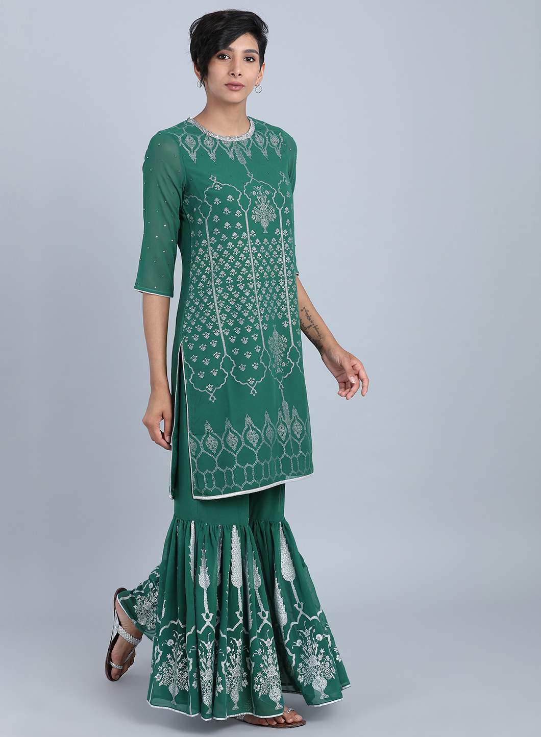 Green Round Neck Printed kurta Set - Image 3