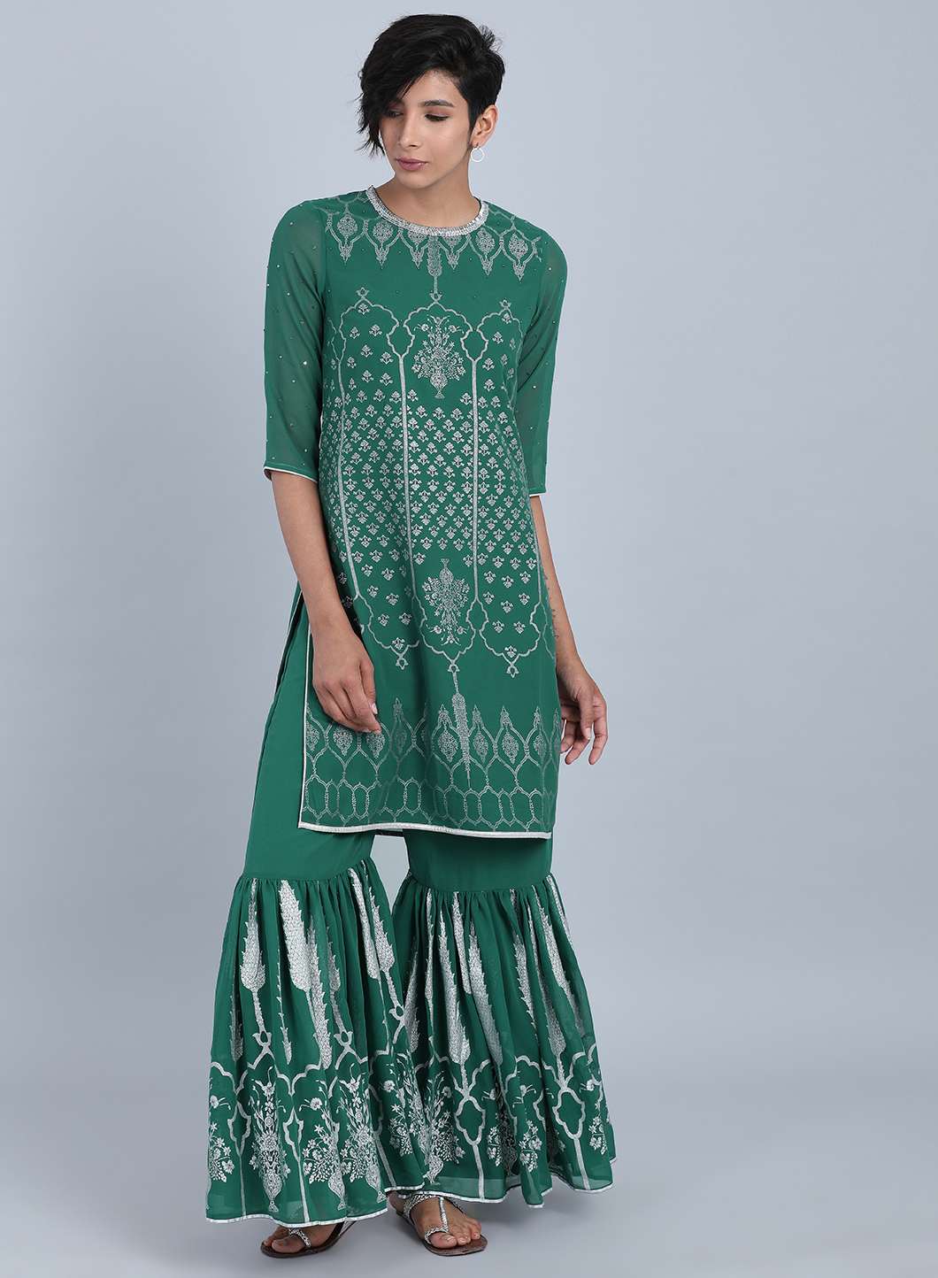 Green Round Neck Printed kurta Set - Image 5