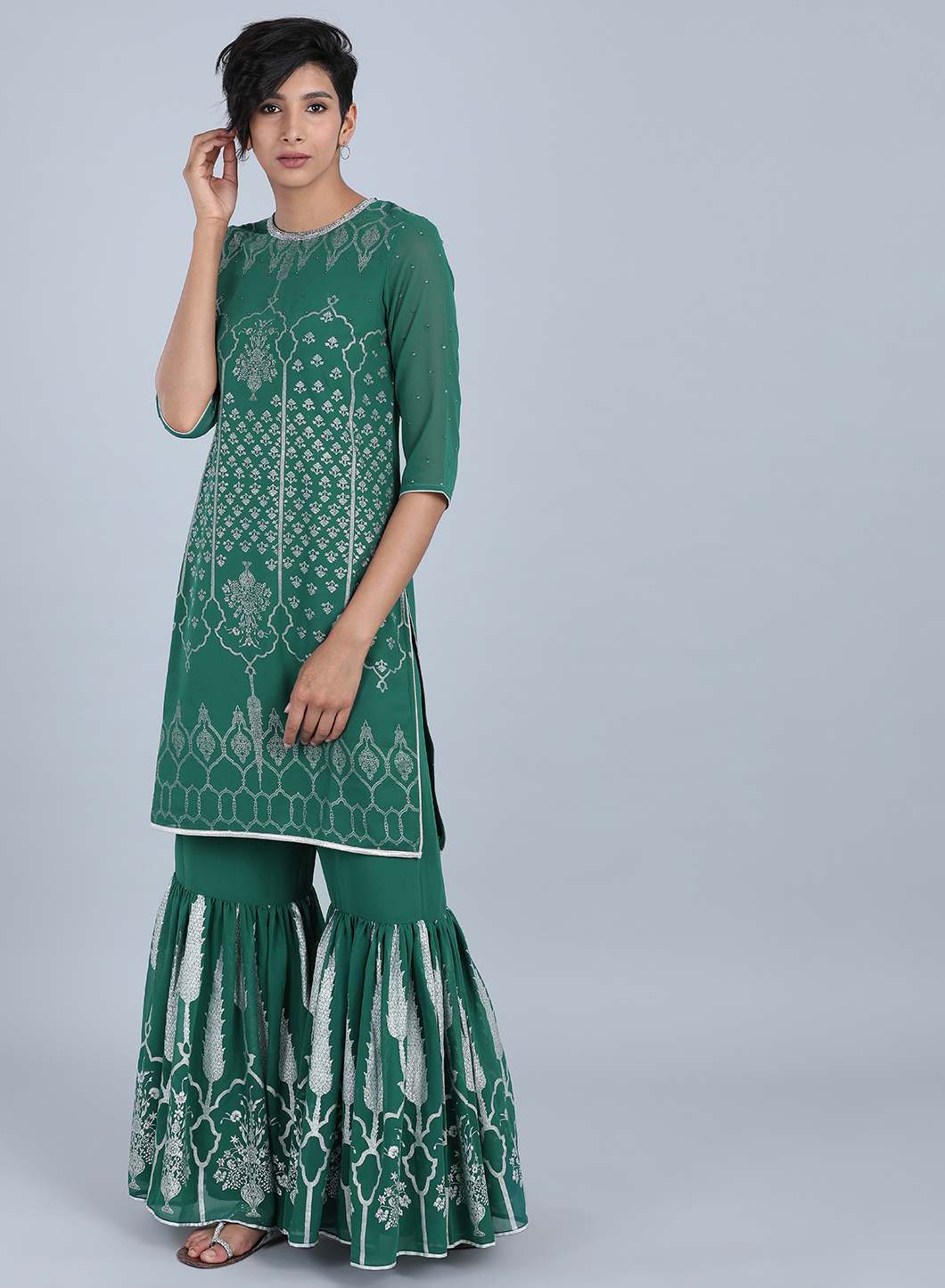 Green Round Neck Printed kurta Set - Image 6