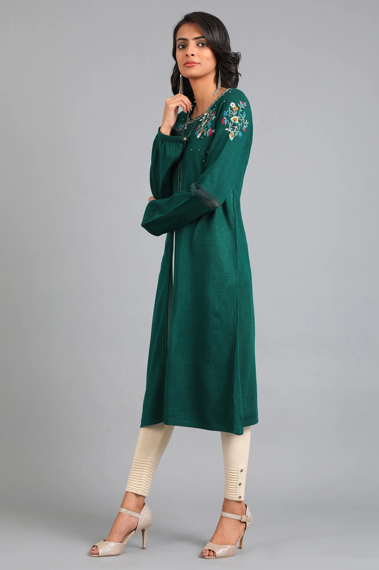 Green Round Neck Winter Kurta - Image 3