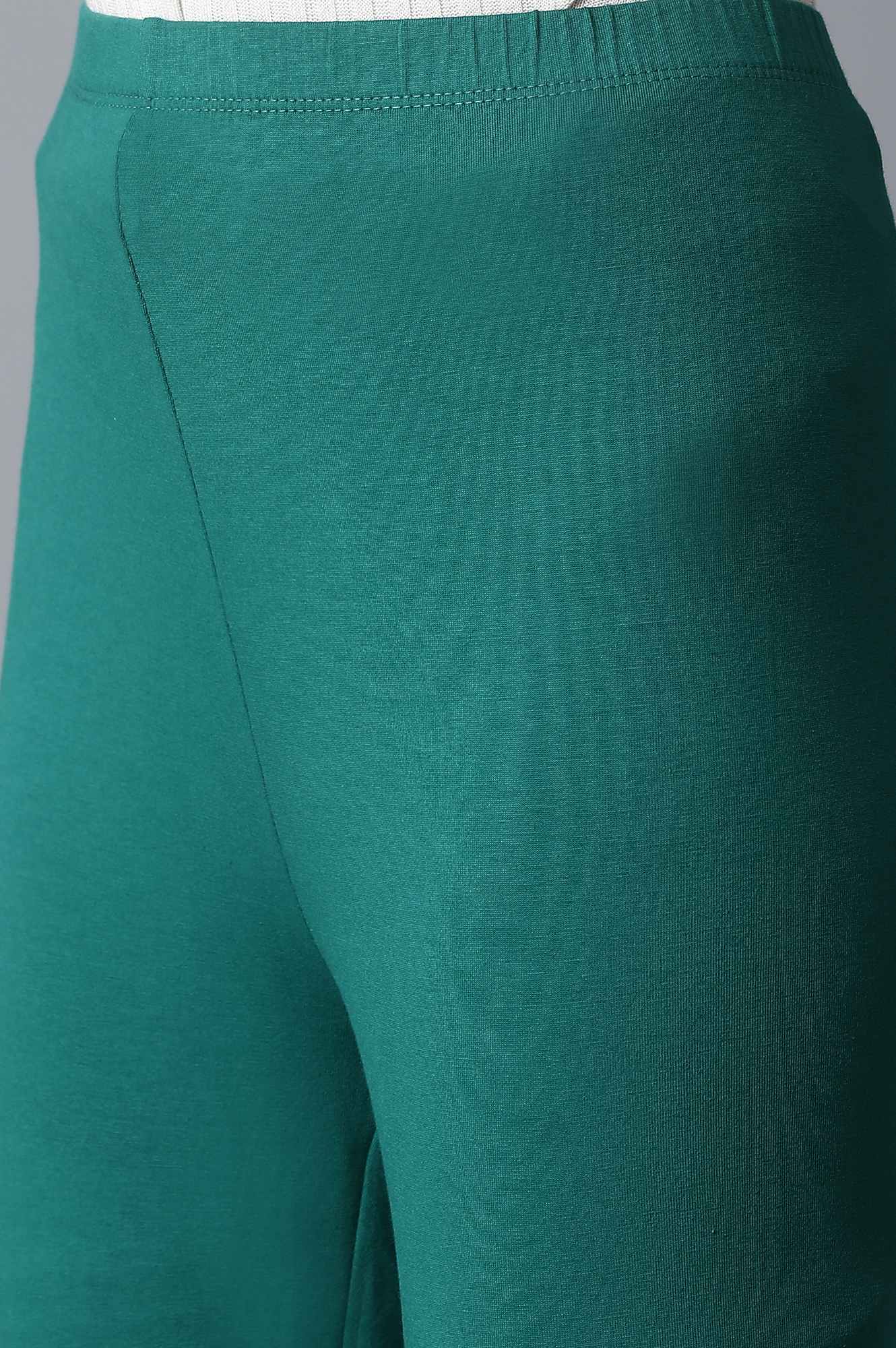 Elleven Women's Green Solid Skinny Fit Cotton Tights With Elasticated Waistband - Image 6