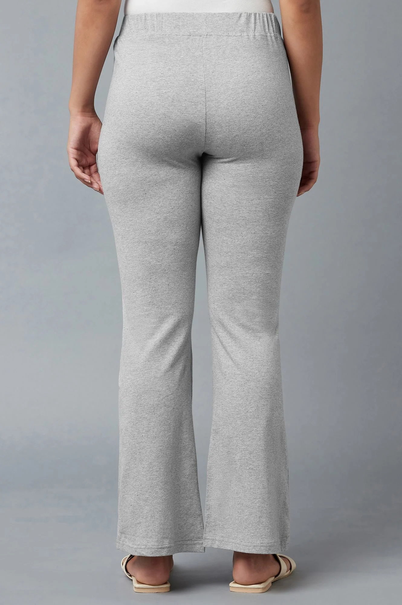 Elleven Women's Grey Solid Flared Cotton Pants With Slip On Closure - Image 4