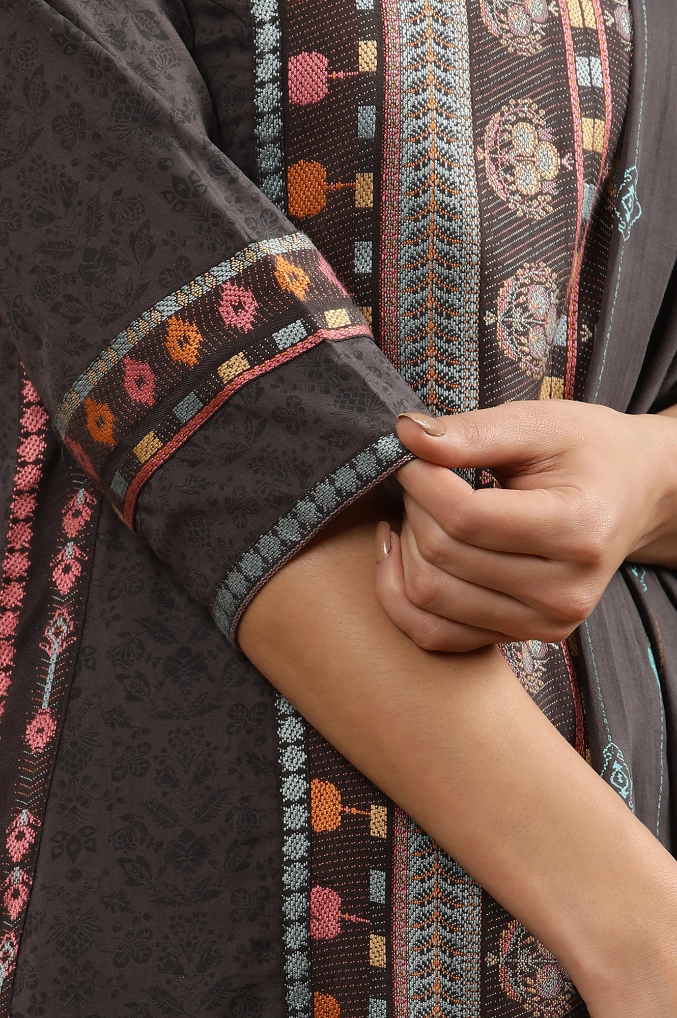 Grey Printed Straight Kurta, Parallel Pants And Dupatta Set - Image 7