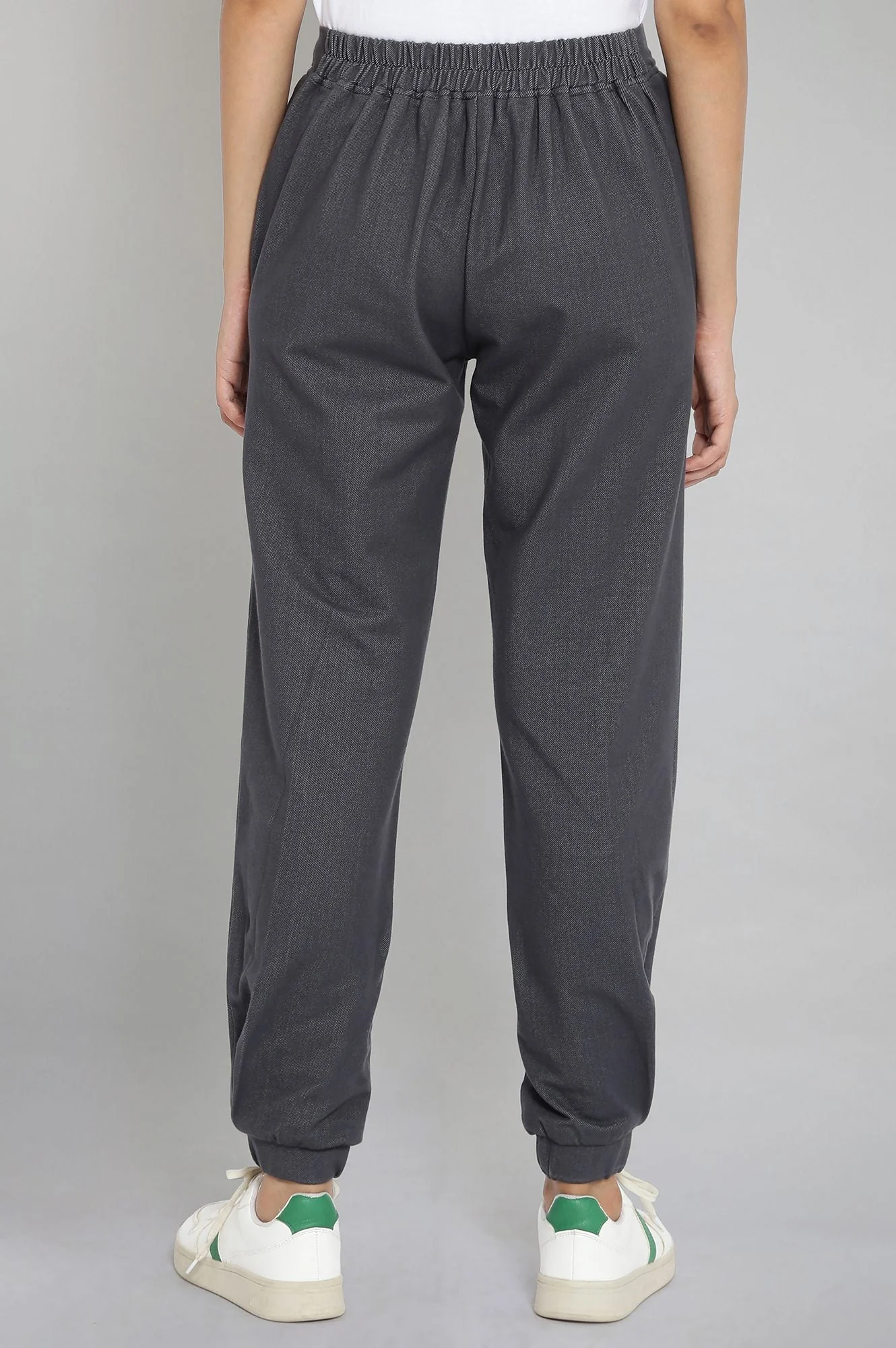 Elleven Women's Grey Solid Tapered Cotton Joggers With Elasticated Waist - Image 2