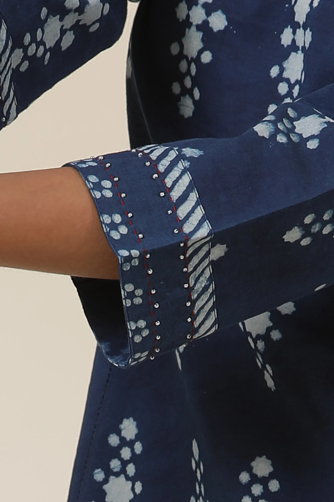 Indigo Buti Block Print Round Neck Kurta - Image 8