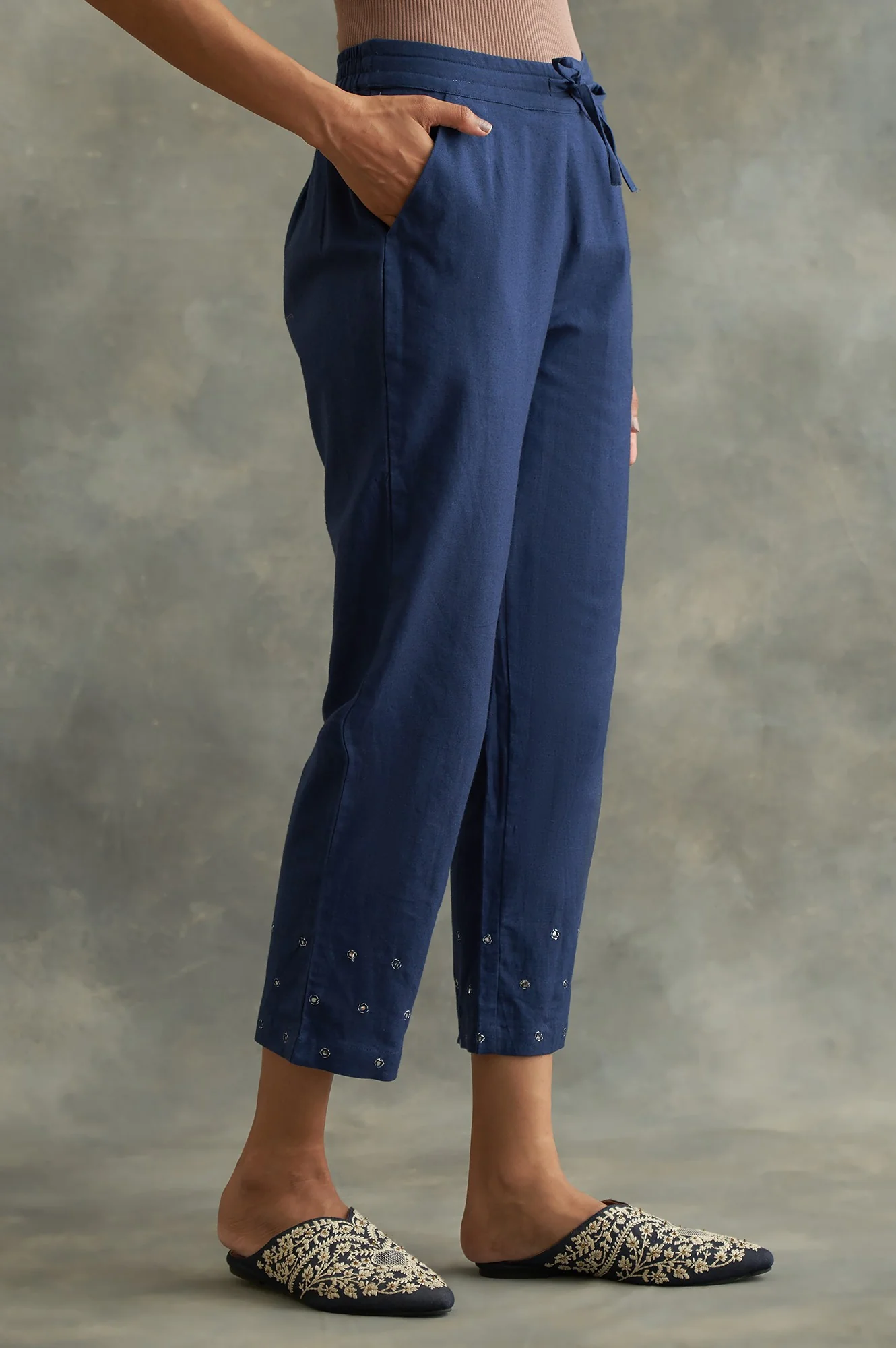 Indigo Solid Straight Pants - Image 4