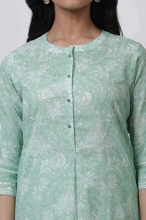 Light Green Floral Printed Kurta And Tiered Skirt - Image 6