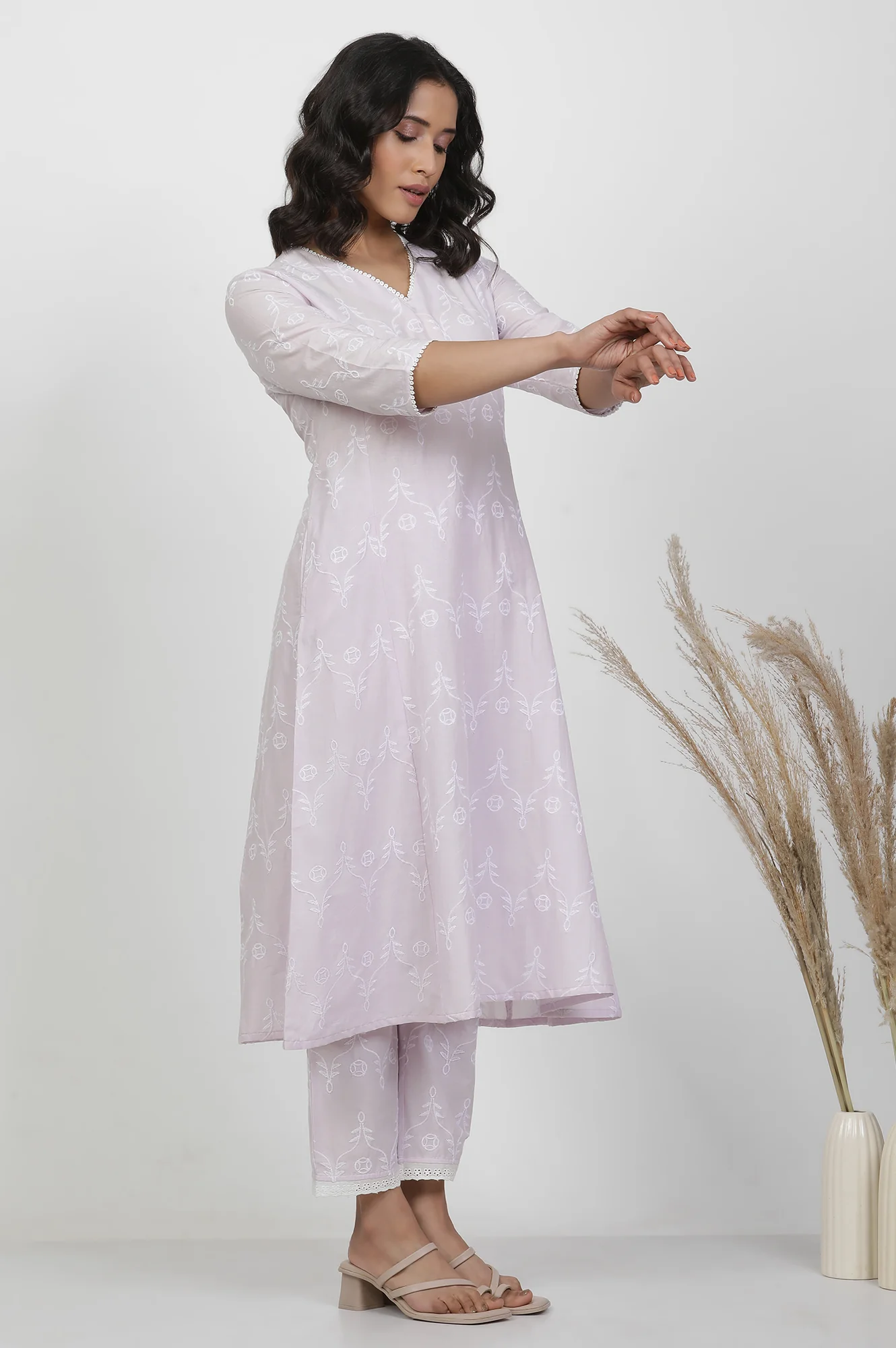Light Purple Schiffle A-Line Kurta And Pants Set - Image 5