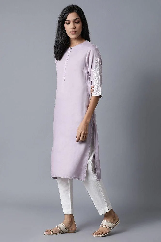 Lilac kurta With Printed Yoke - Image 3