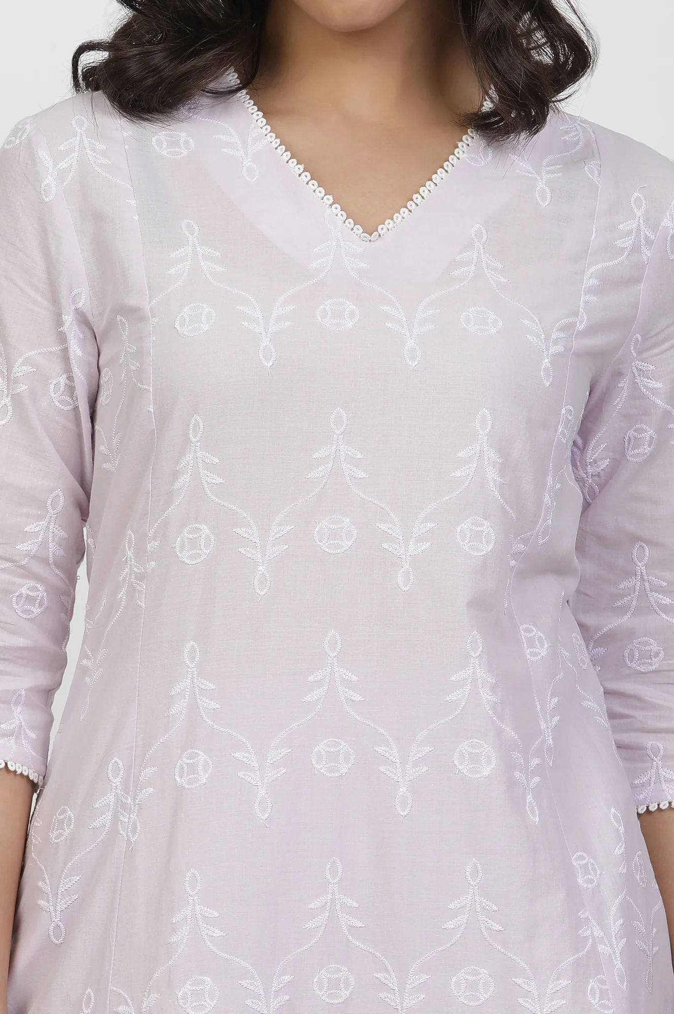 Lilac Schiffli Flared Kurta - Image 5