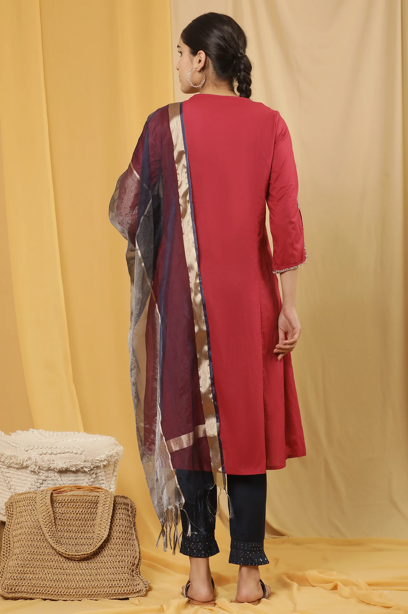 Maroon Embroidered Festive Kurta, Embellished Pants And Dupatta Set - Image 4