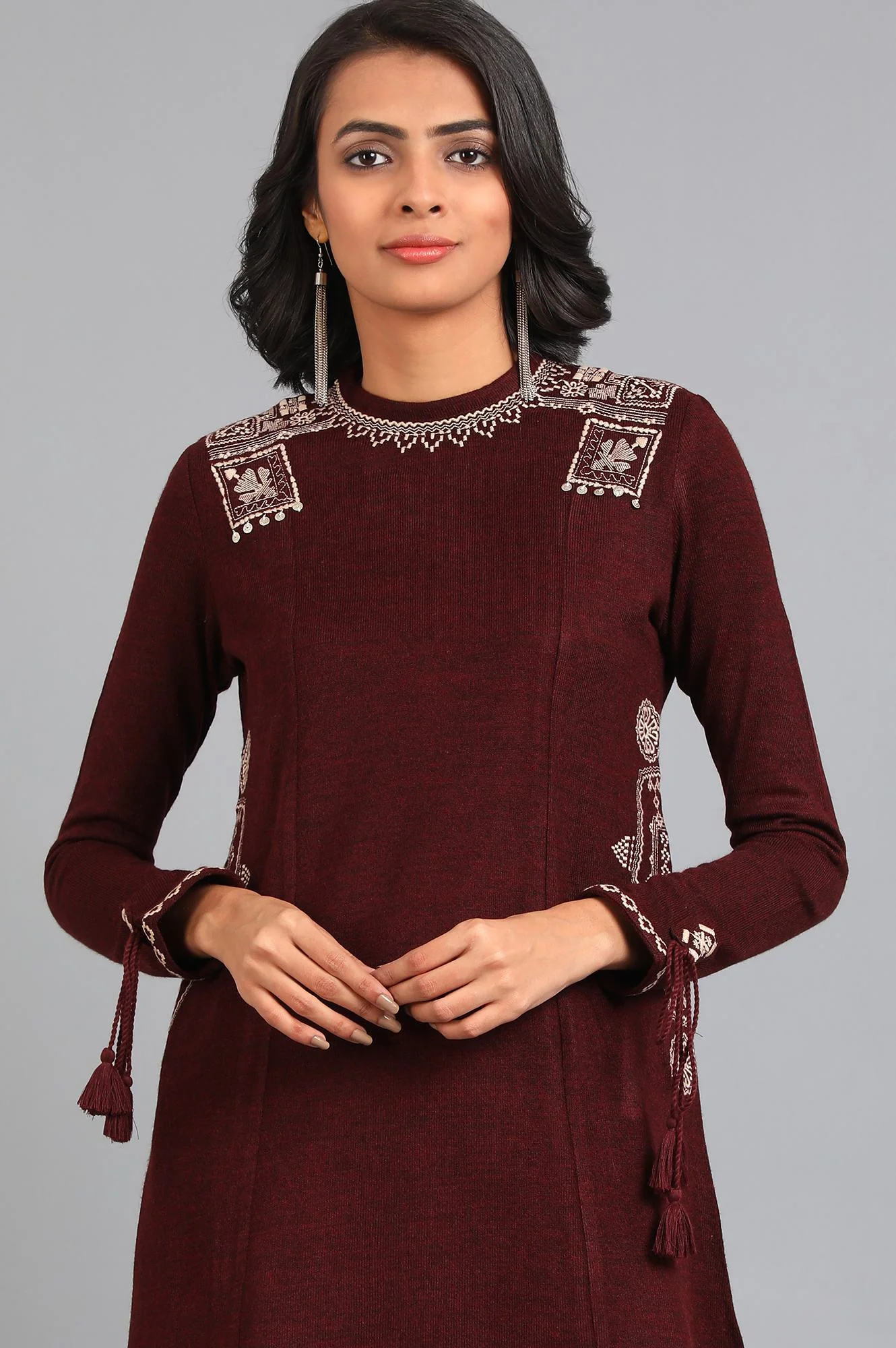 Maroon Round Neck Solid Winter Kurta - Image 6