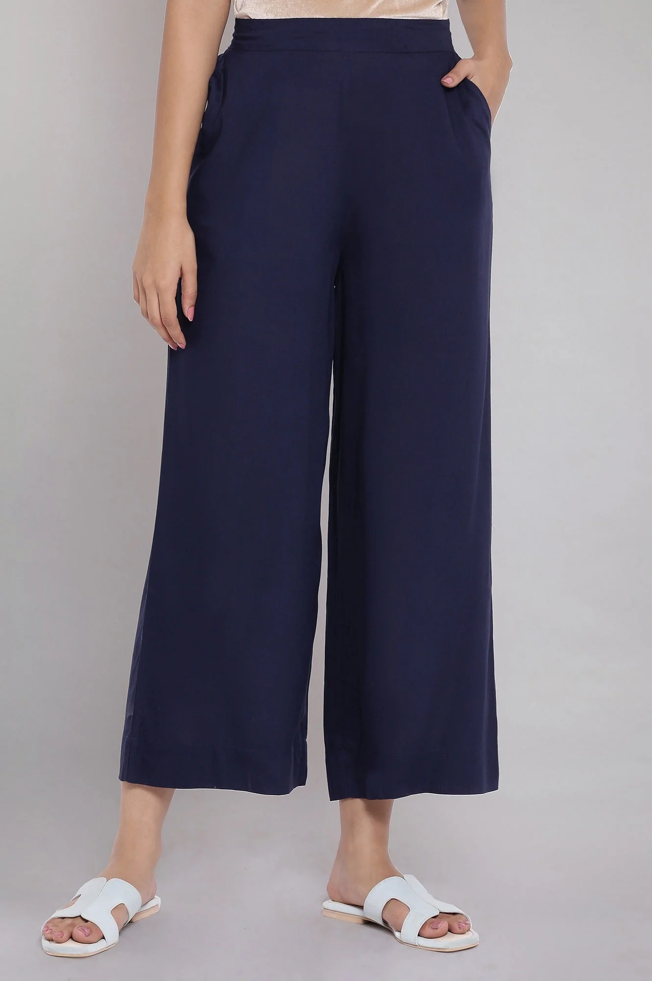 Elleven Women's Navy Blue Solid Straight Fit Tencel Palazzo With Elasticated Waist