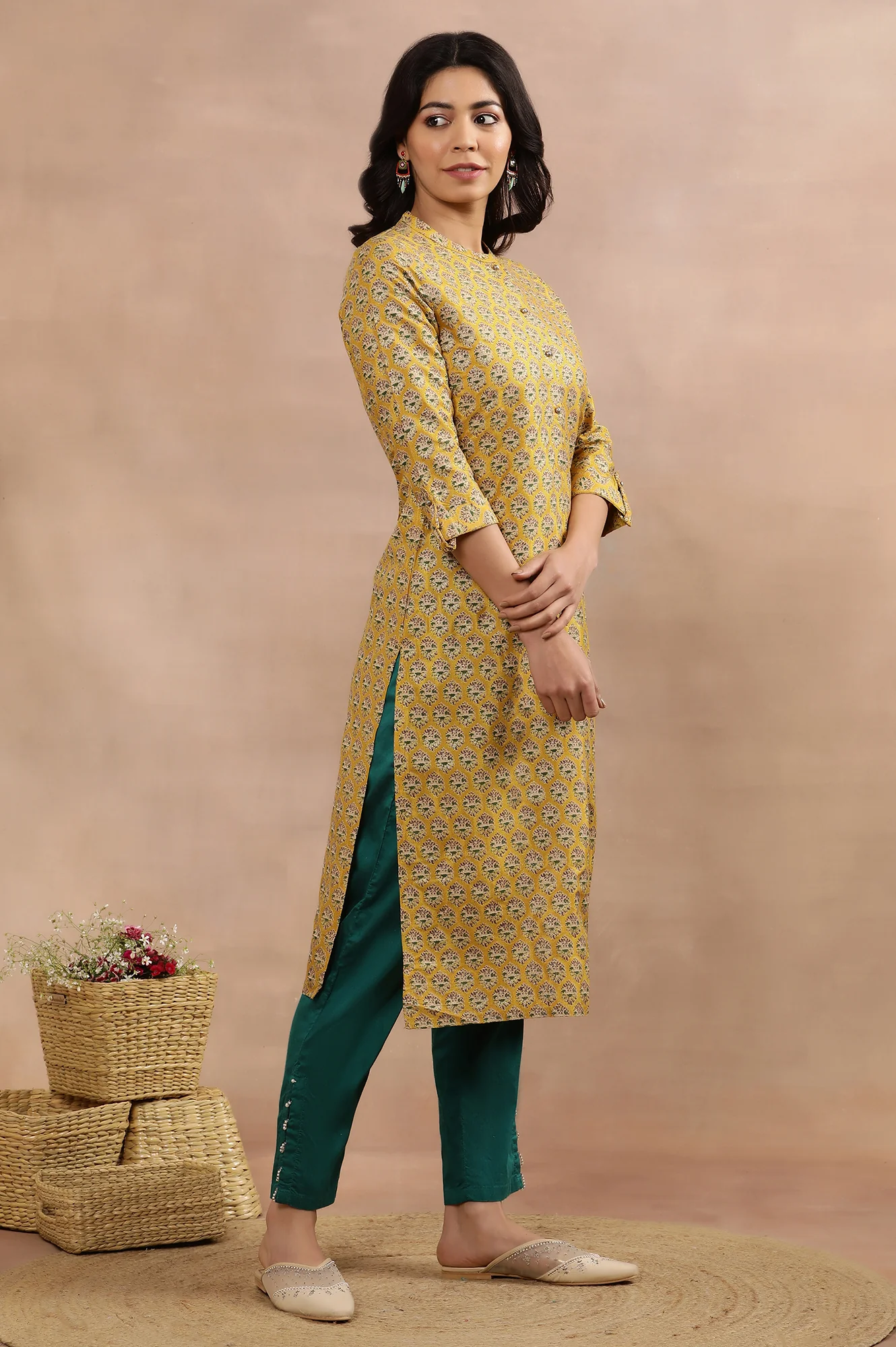 Mustard Glitter Printed Kurta And Slim Pants Set - Image 5