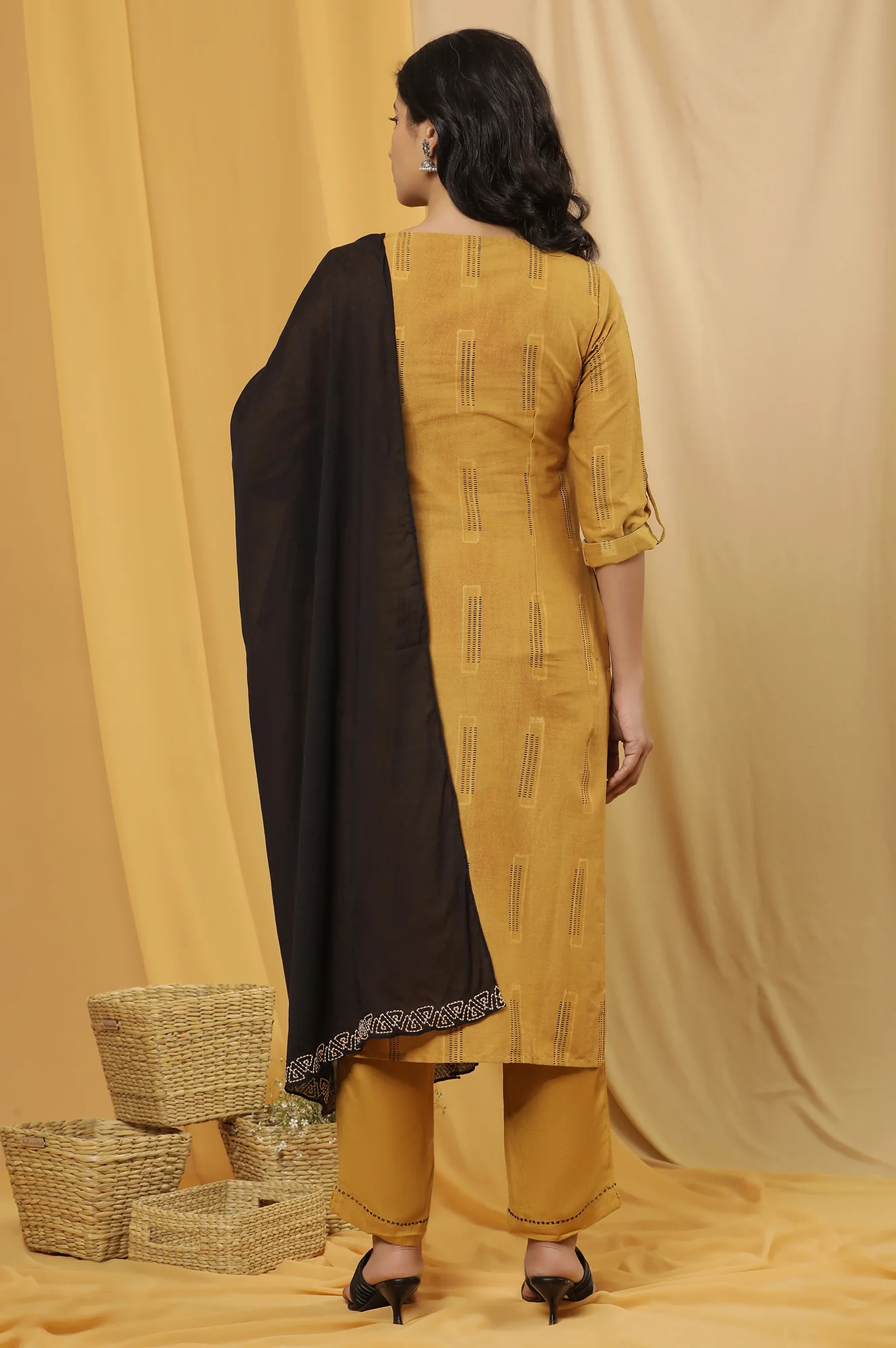 Mustard Kantha Printed Kurta, Pants And Dupatta Set - Image 4
