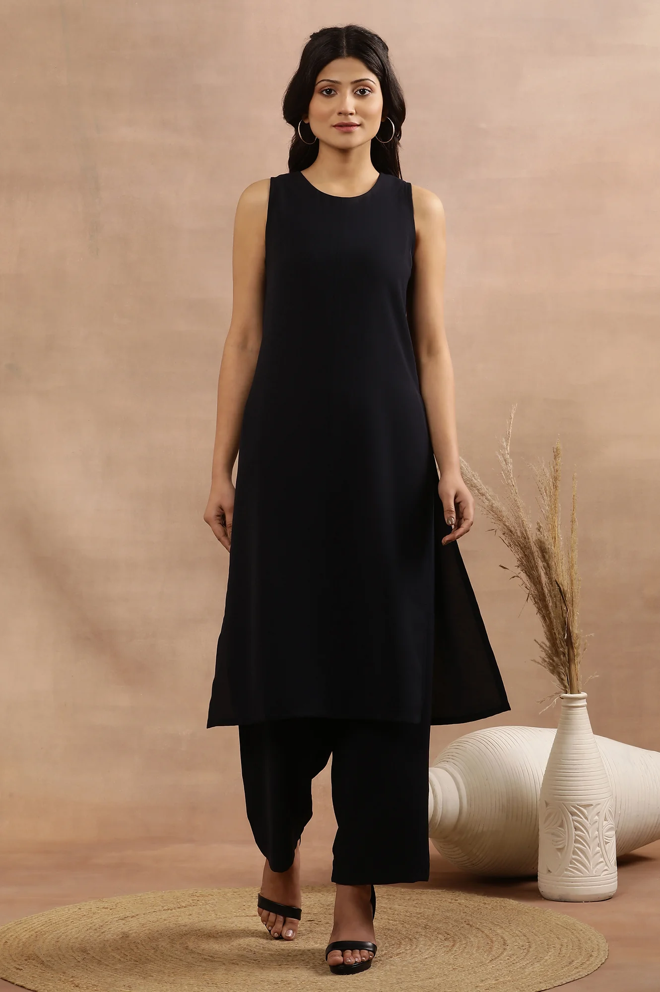 Navy Blue Straight Kurta And Pants Co-Ord Set - Image 2