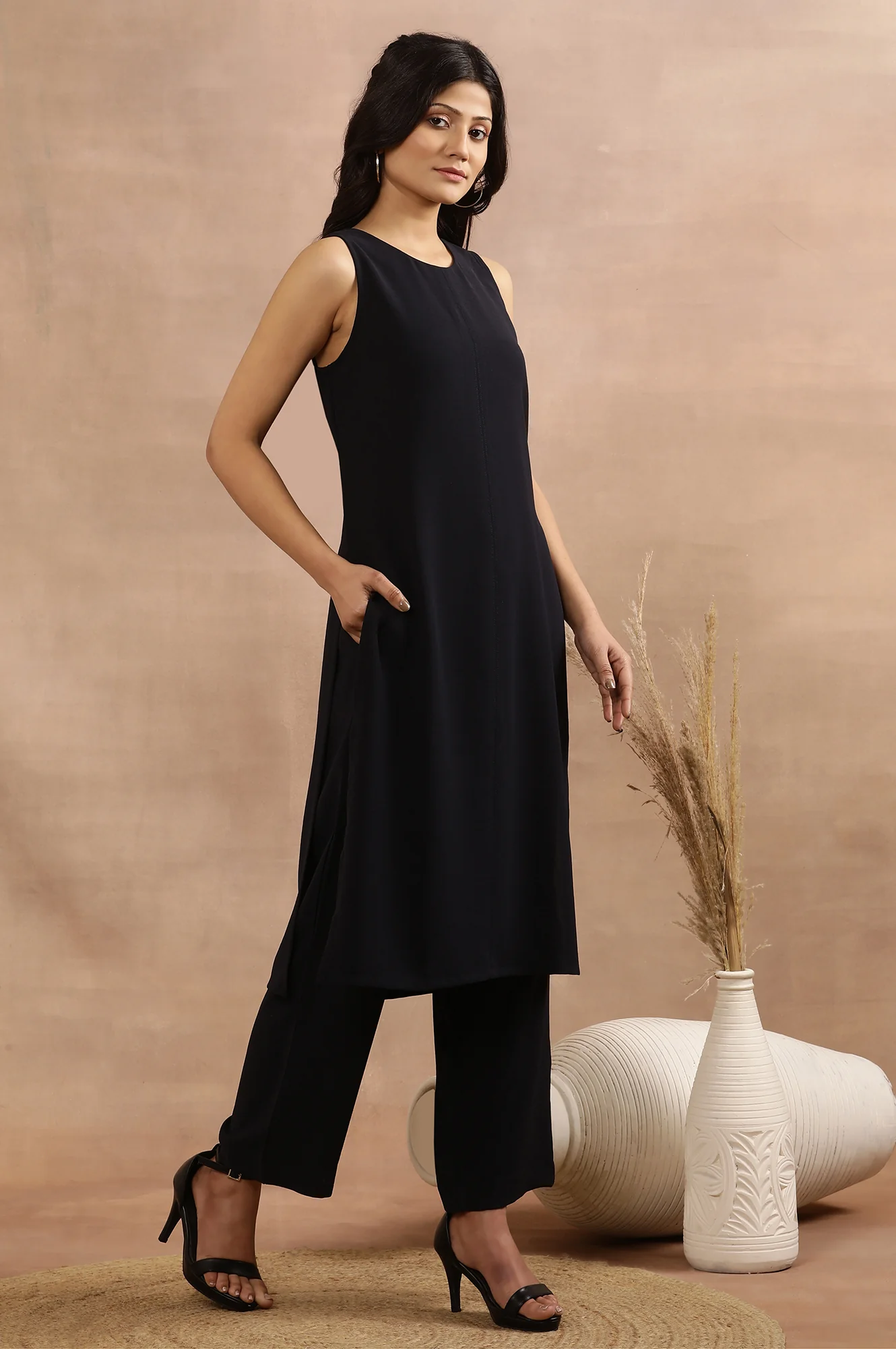 Navy Blue Straight Kurta And Pants Co-Ord Set - Image 5