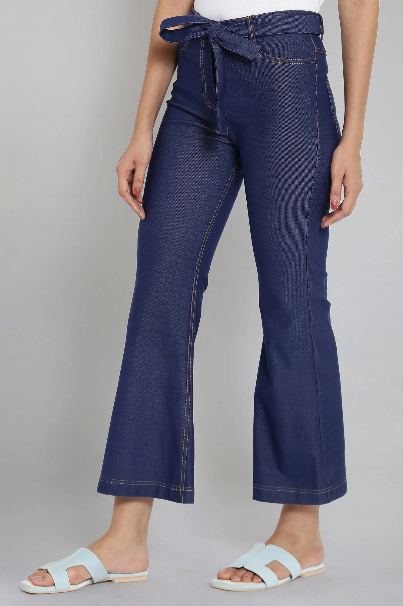Elleven Women's Navy Blue Solid Boot Cut Denim Pants With Waist Belt - Image 3