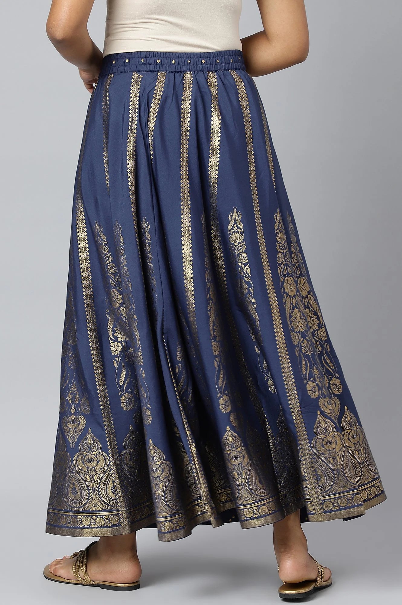 Elleven Women's Navy Blue Floral Printed Flared Woven Skirt With Elasticated Waist - Image 4
