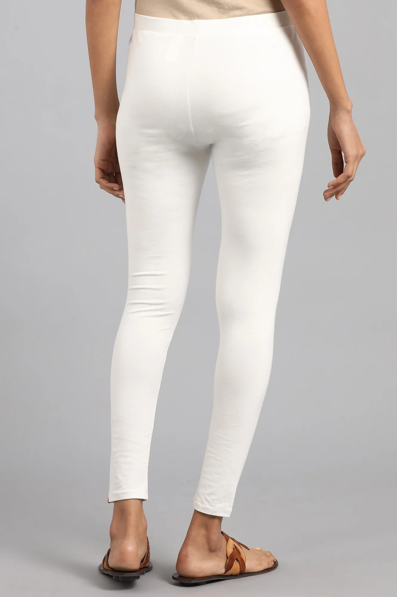 Off-White Solid Tights - Image 5