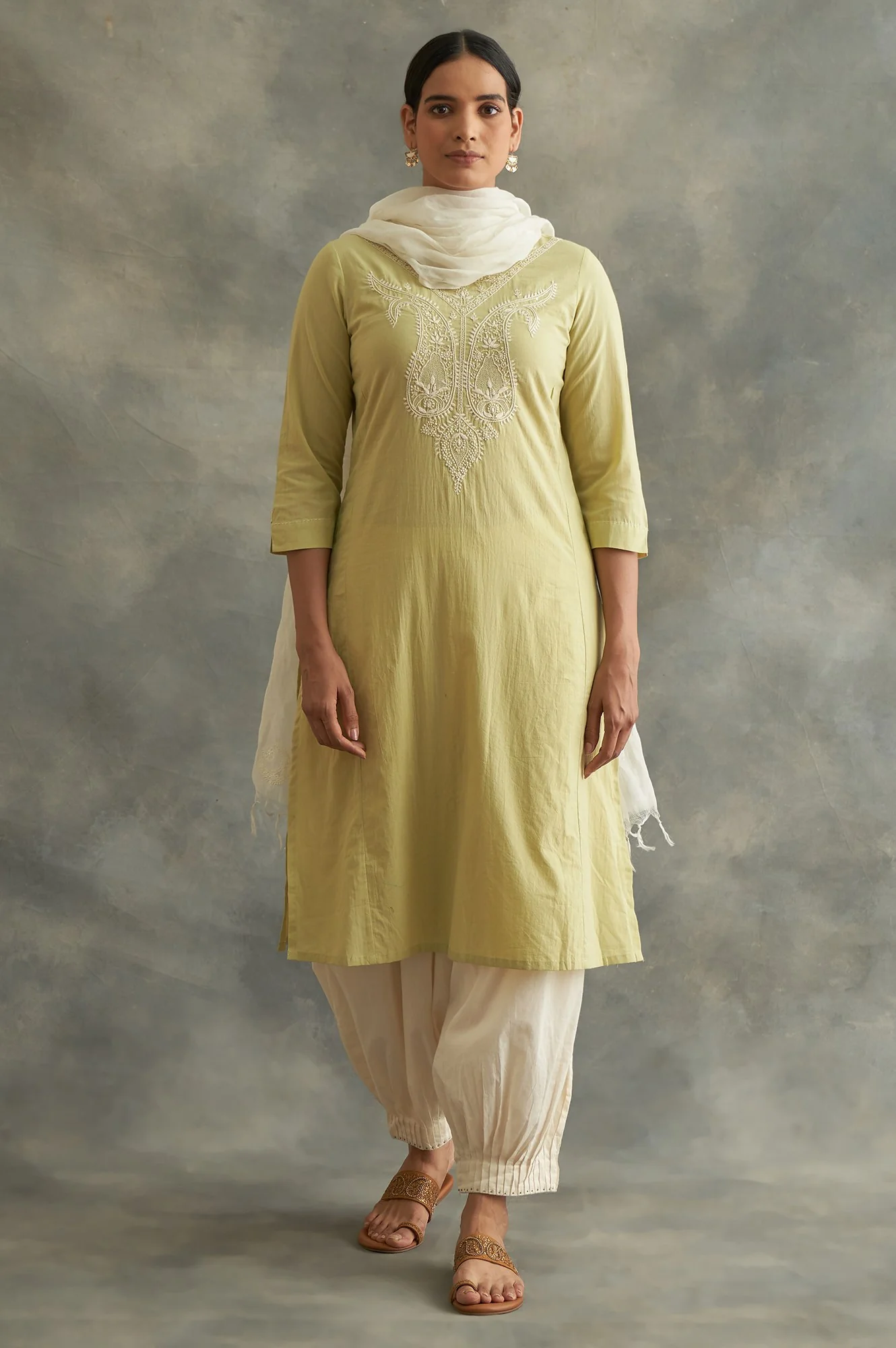 Pastel Green Chikankari kurta - Image 5