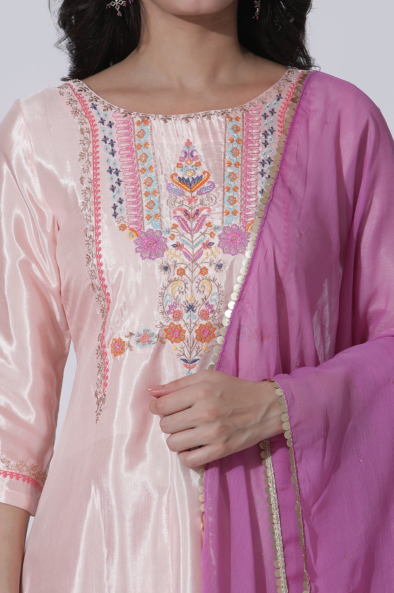 Peach Embroidered Shantung Kurta, Slim Pants With Chiffon Dupatta Set - Image 6