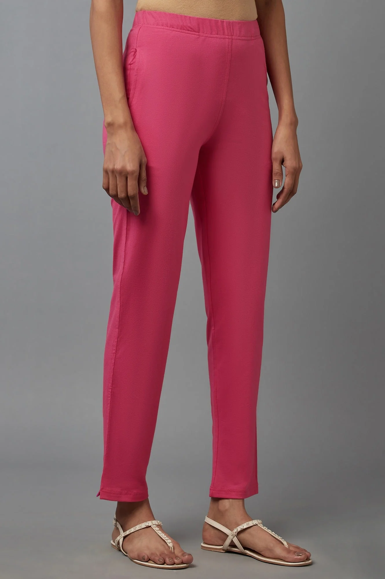 Elleven Women's Pink Solid Flared Cotton Pants With Elasticated Waist - Image 4