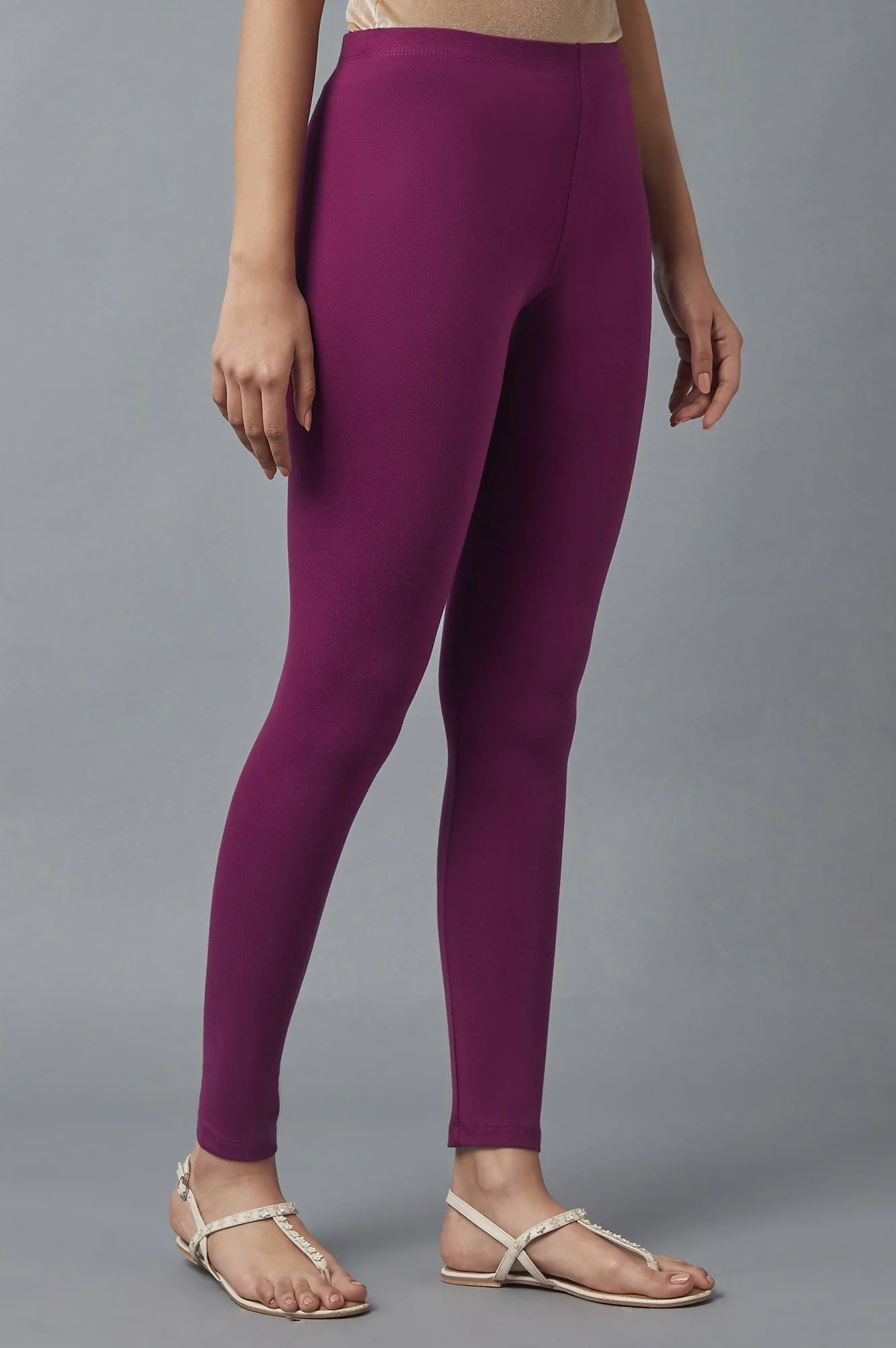 Elleven Women's Purple Solid Skinny Fit Cotton Tights With Elasticated Waist - Image 4