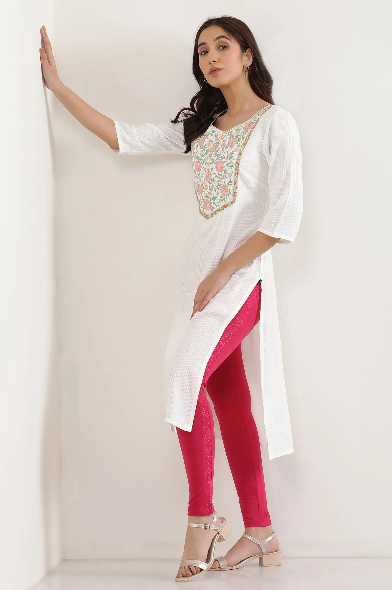 Elleven Women's Pink Solid Skinny Cotton Tights With Elasticated Waistband - Image 5
