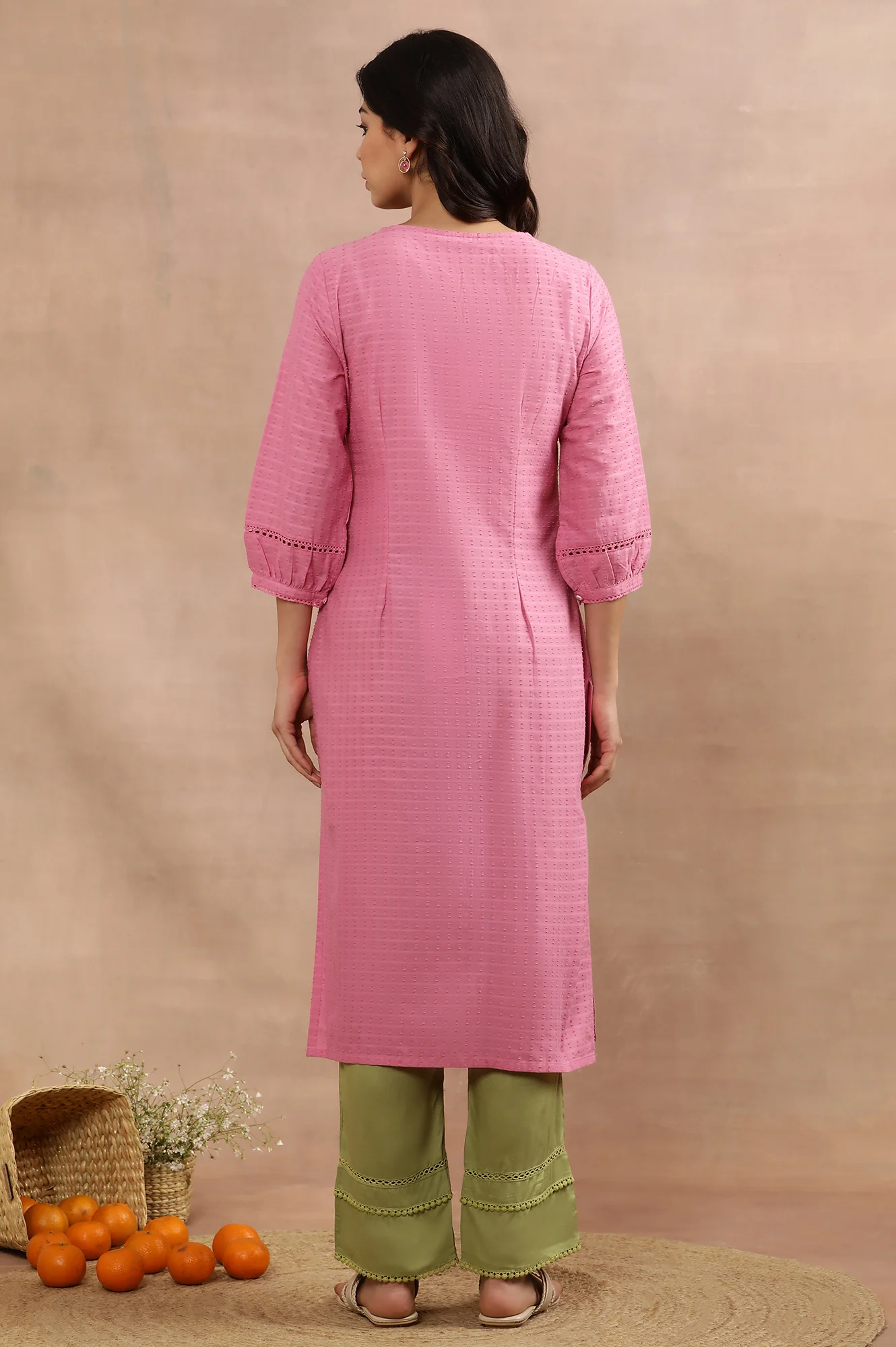 Pink Embroidered Cotton Kurta And Pants Set - Image 4