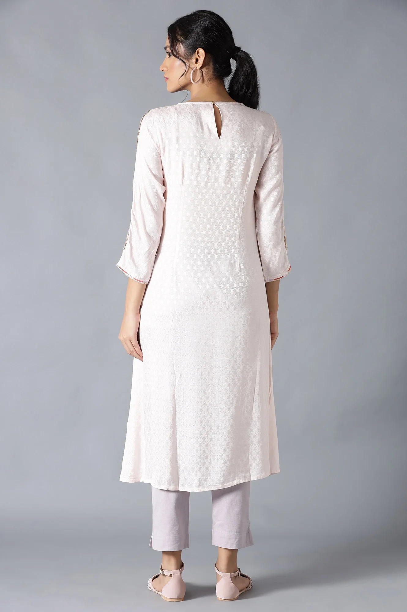 Pink Embroidered kurta - Image 2