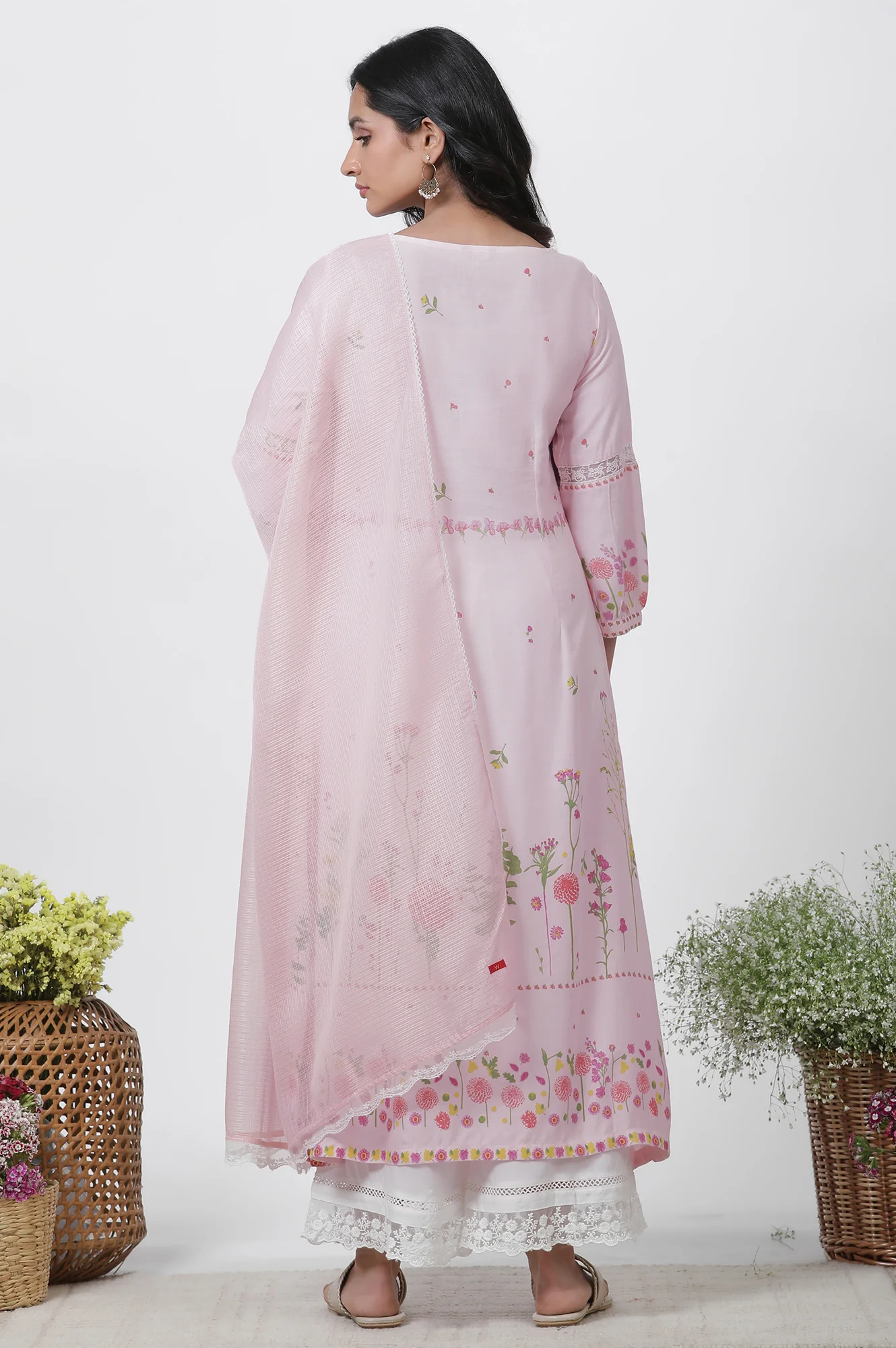 Pink Floral Printed A-Line Kurta, Pants And Kota Dupatta Set - Image 4
