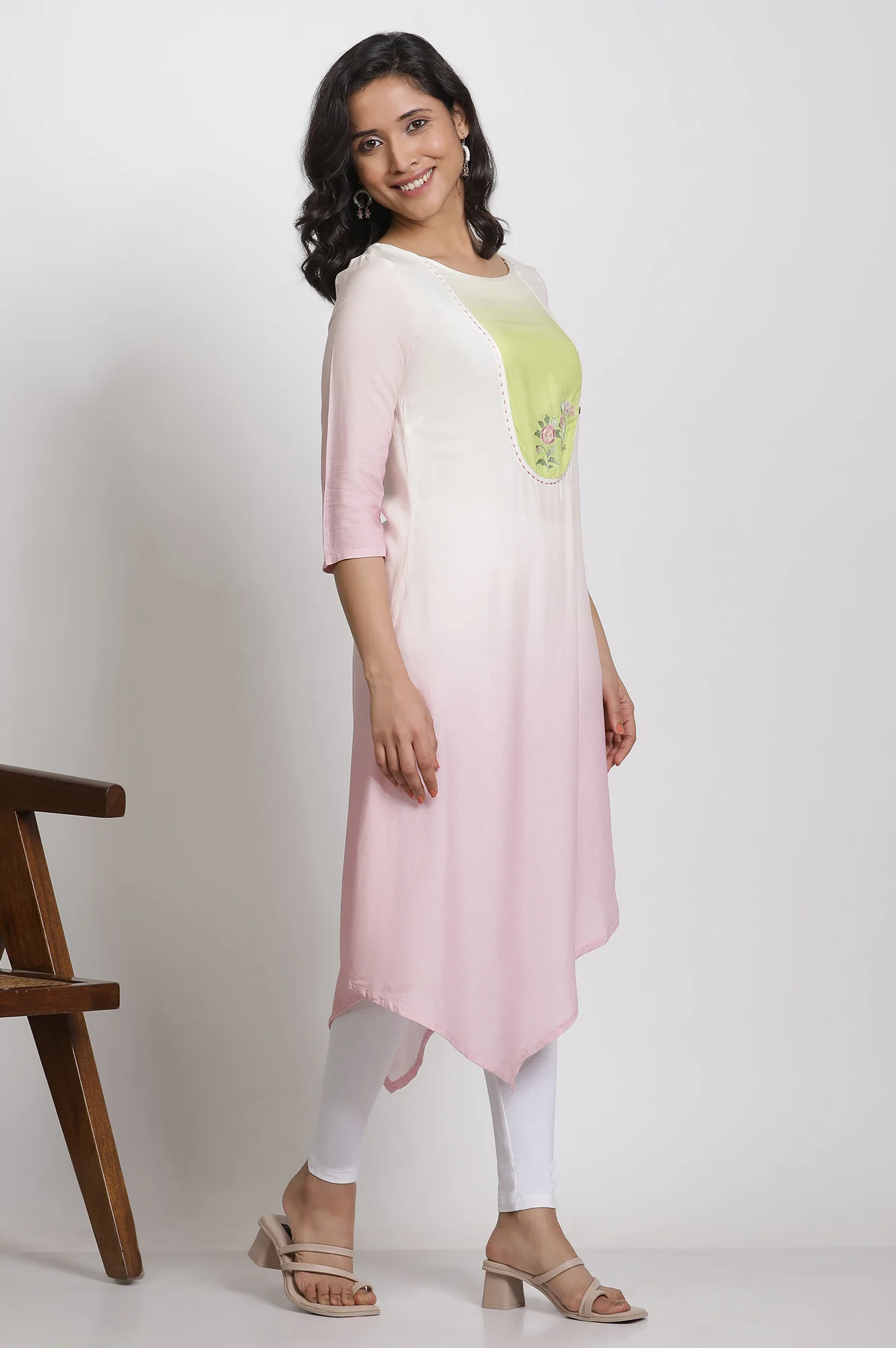 Pink Ombre Embroidered Kurta And Tights Set - Image 5