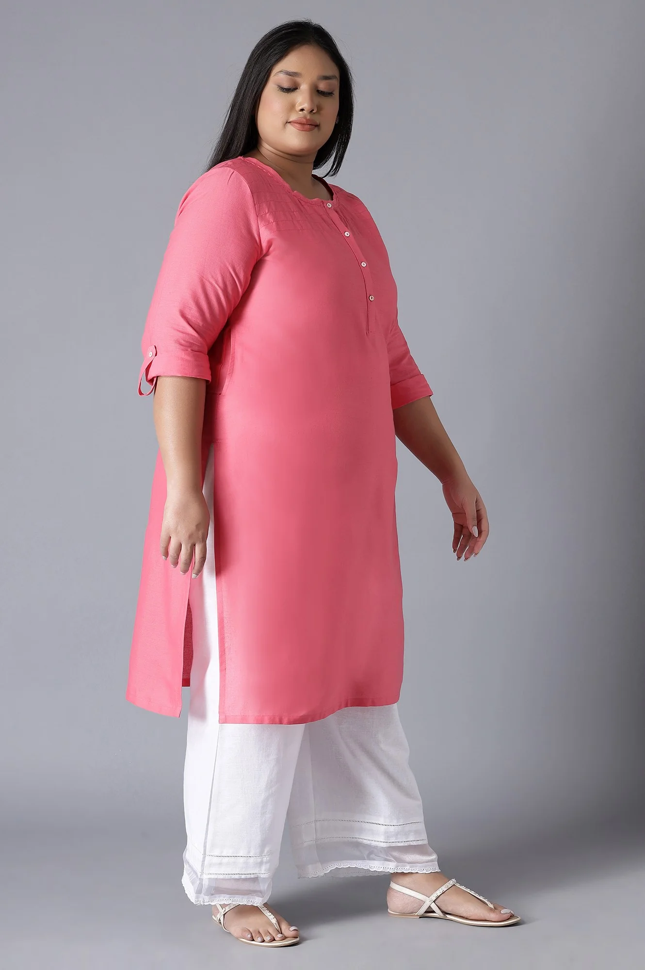 Pink Round Neck Solid kurta - Image 4