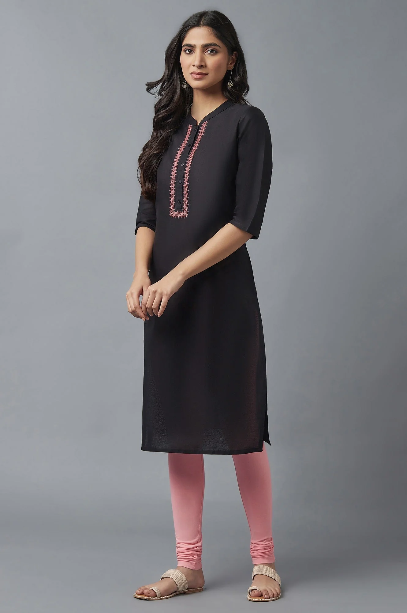 Elleven Women's Pink Skin Fit Churidar - Image 5