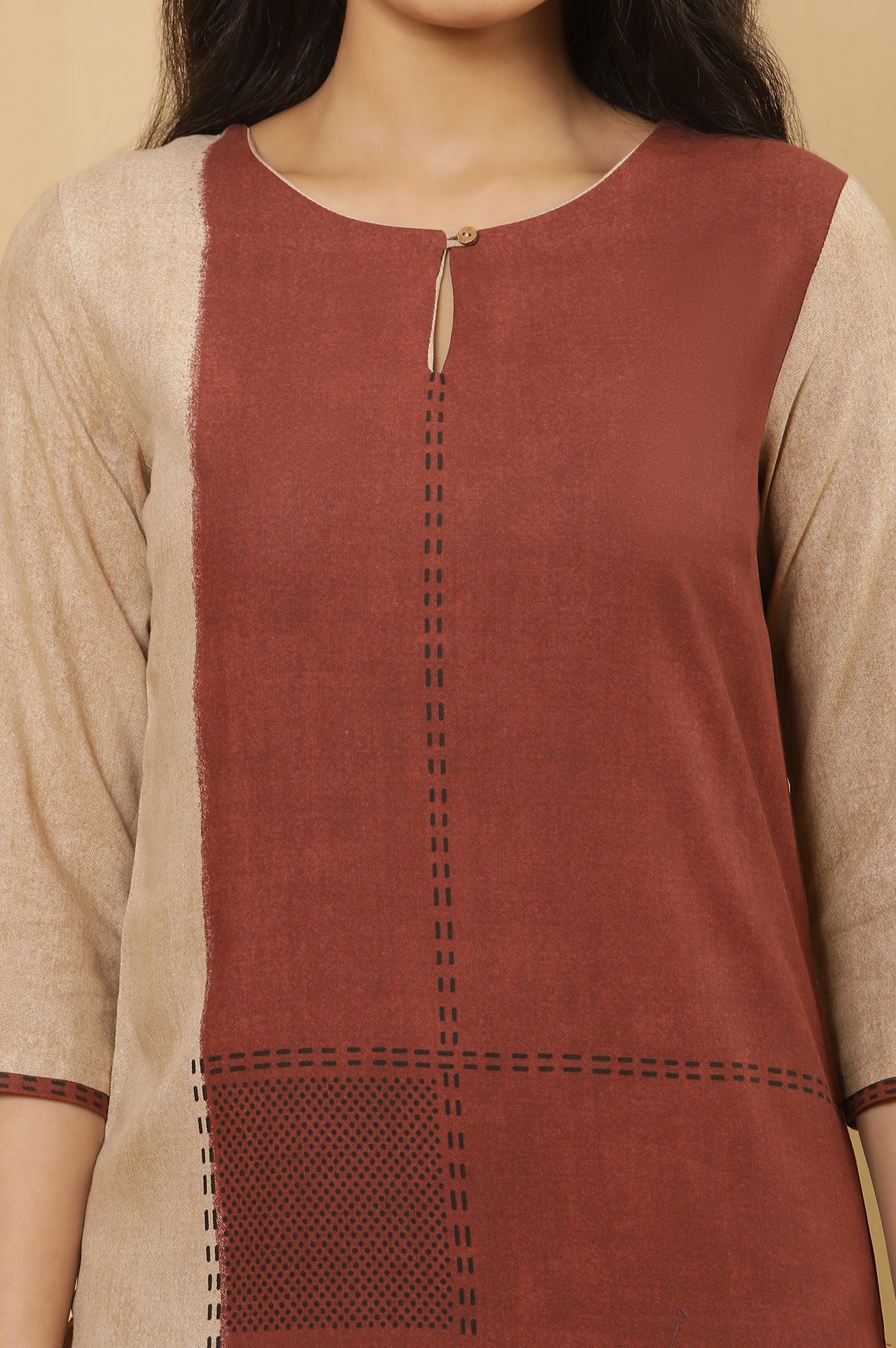 Red And Beige Printed Kurta And Crinkle Pants Set - Image 6