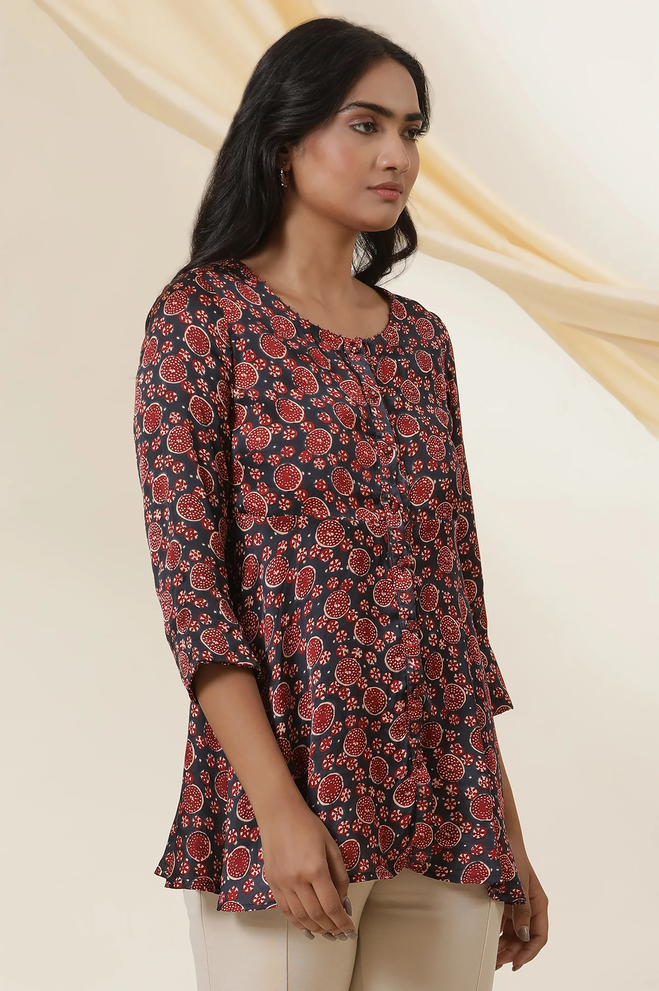 Red & Blue Printed Round Neck Flared Top - Image 4