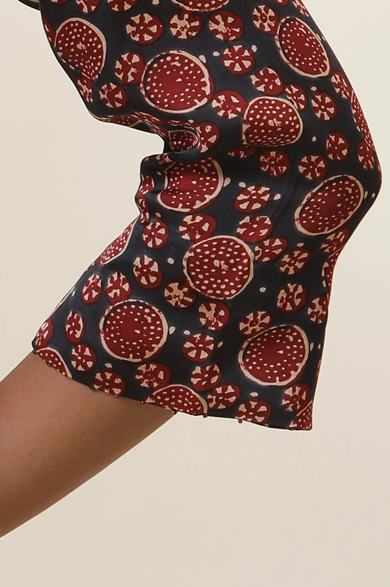 Red & Blue Printed Round Neck Flared Top - Image 7