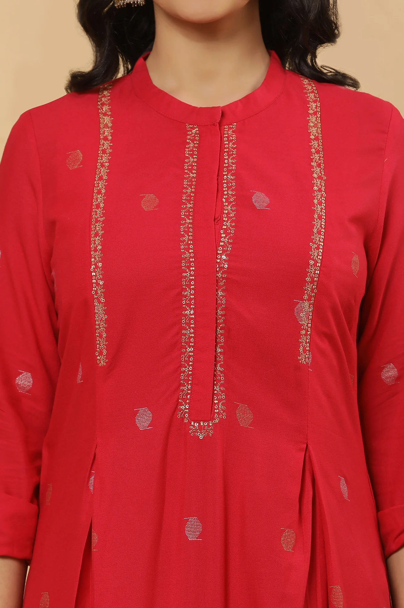 Red Metallic Embroidered Kurta And Pants Set - Image 6