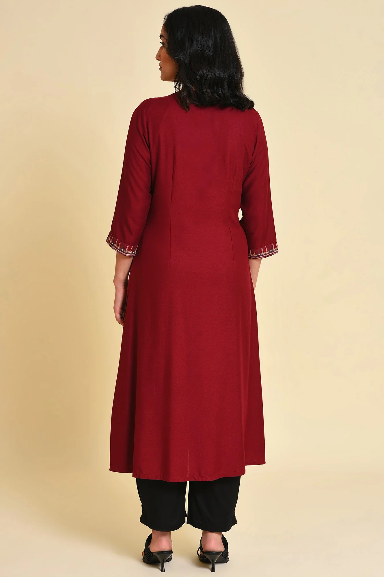 Red Mock Layer Printed kurta - Image 2
