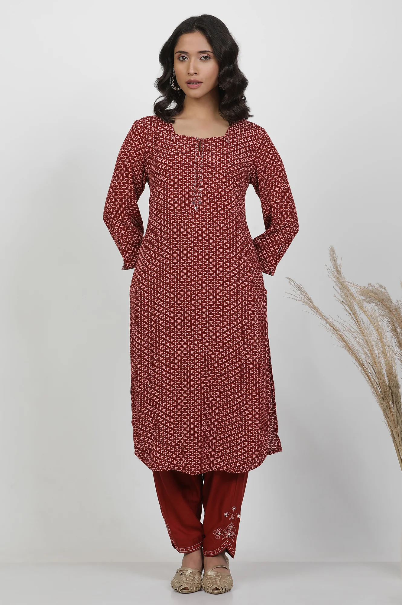 Red Printed Straight Kurta With Mirror Work - Image 2