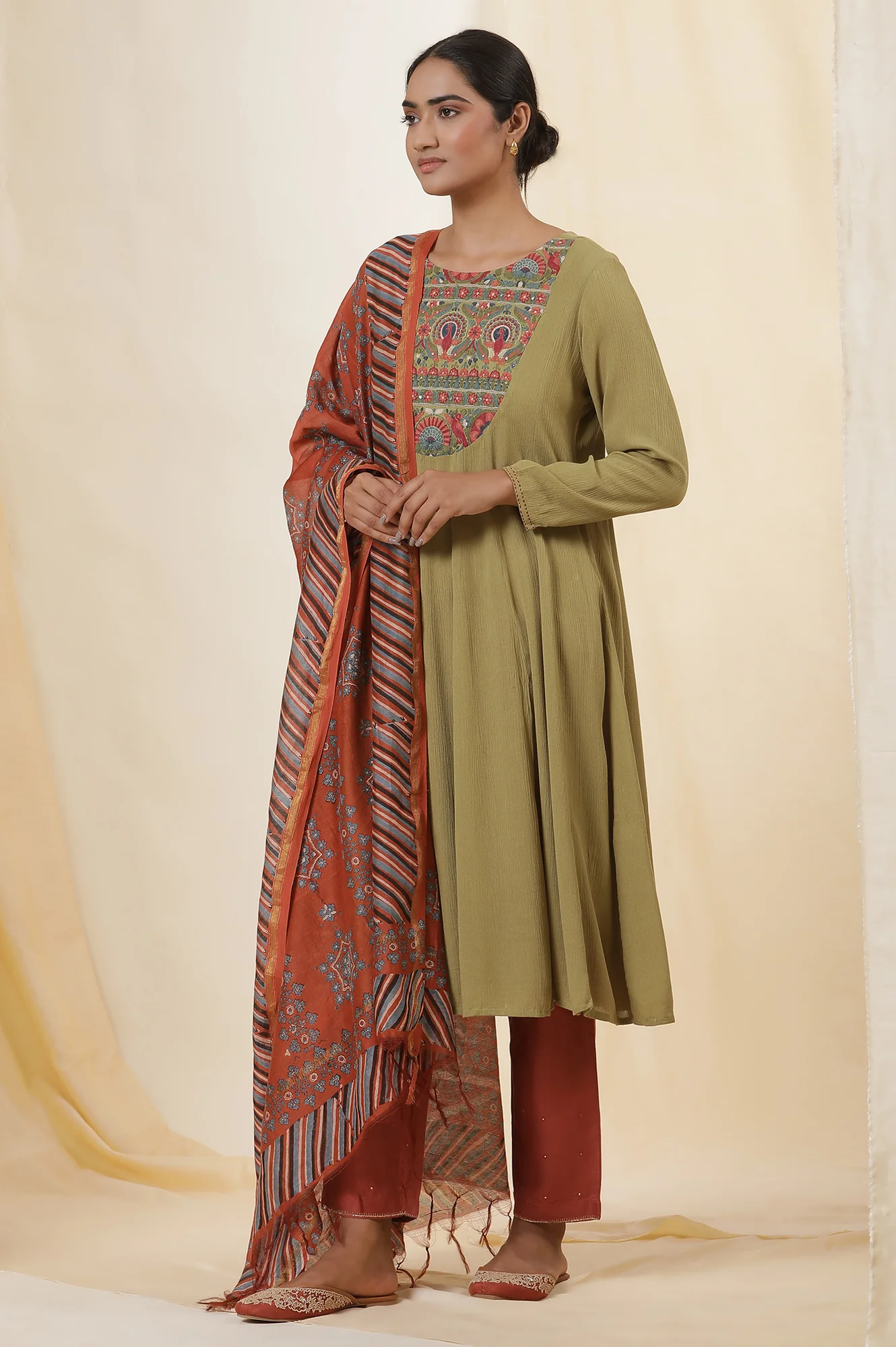 Rust Block Printed Drape In Chanderi - Image 3
