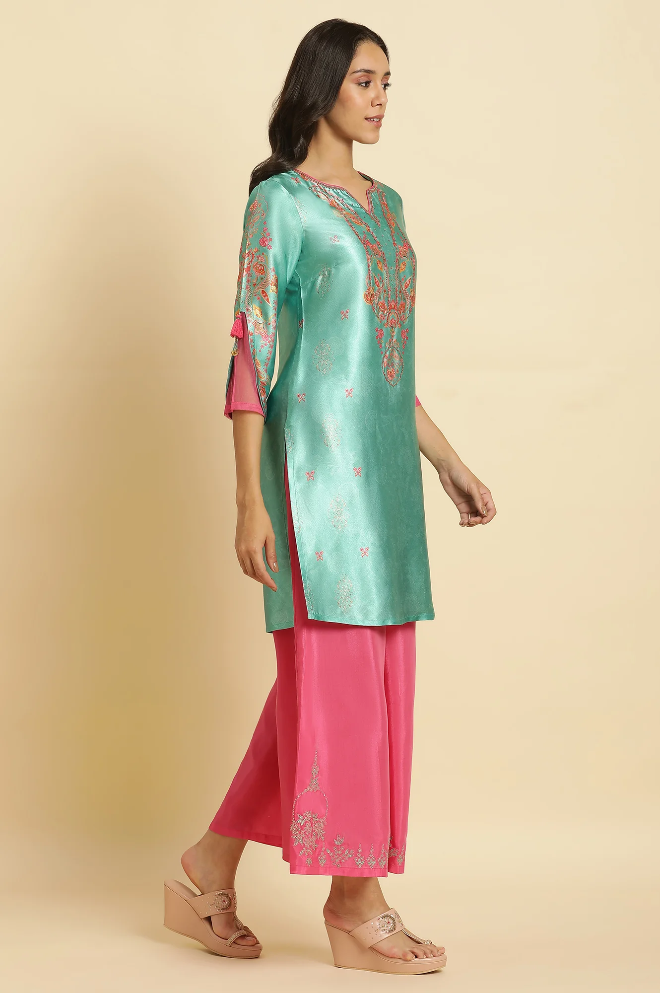 Sea Green Digital Printed Kurta, Pants & Dupatta Set - Image 3