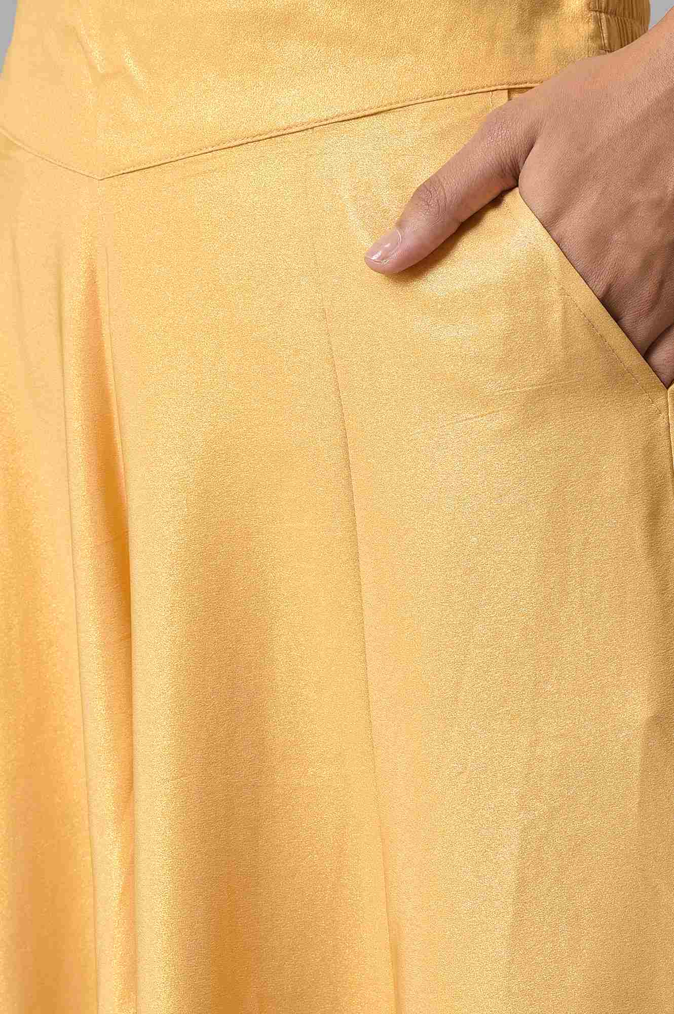Elleven Women's Gold Solid Flared Woven Palazzo With Side Pockets - Image 7