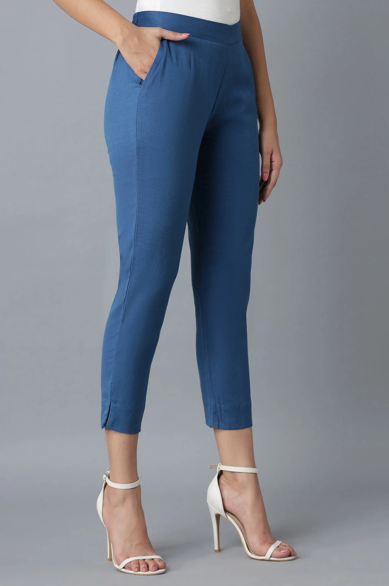Elleven Women's Blue Solid Straight Fit Cotton Trousers With Elasticated Waist - Image 4