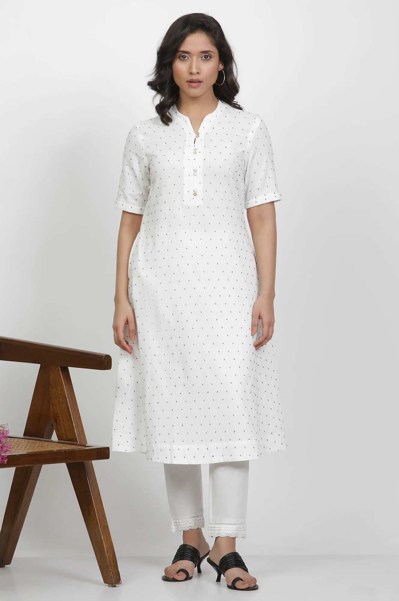 White A-Line Swiss Dot Cotton Kurta - Image 2