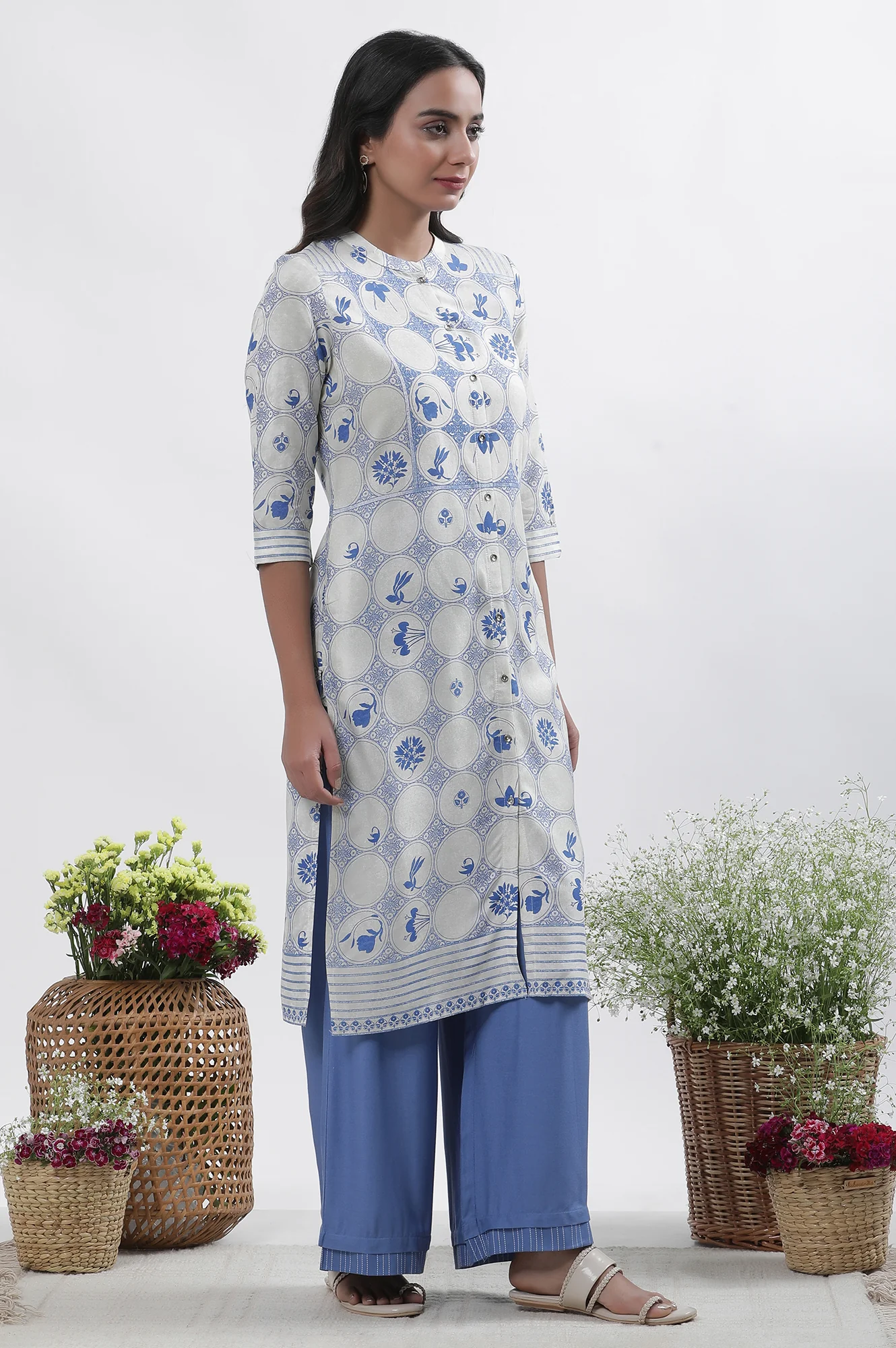 White & Blue Printed Kurta, Parallel Pants And Dupatta Set - Image 5