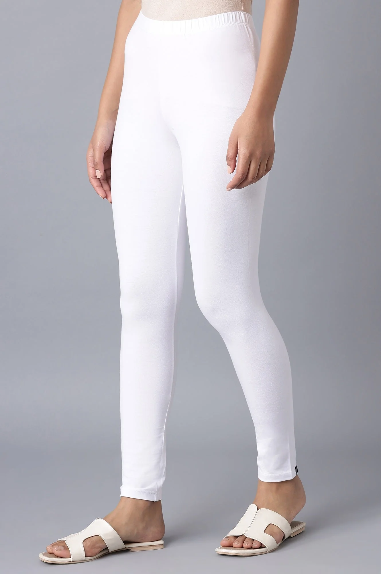 Elleven Women's White Solid Skinny Cotton Tights With Elasticated Waist - Image 3