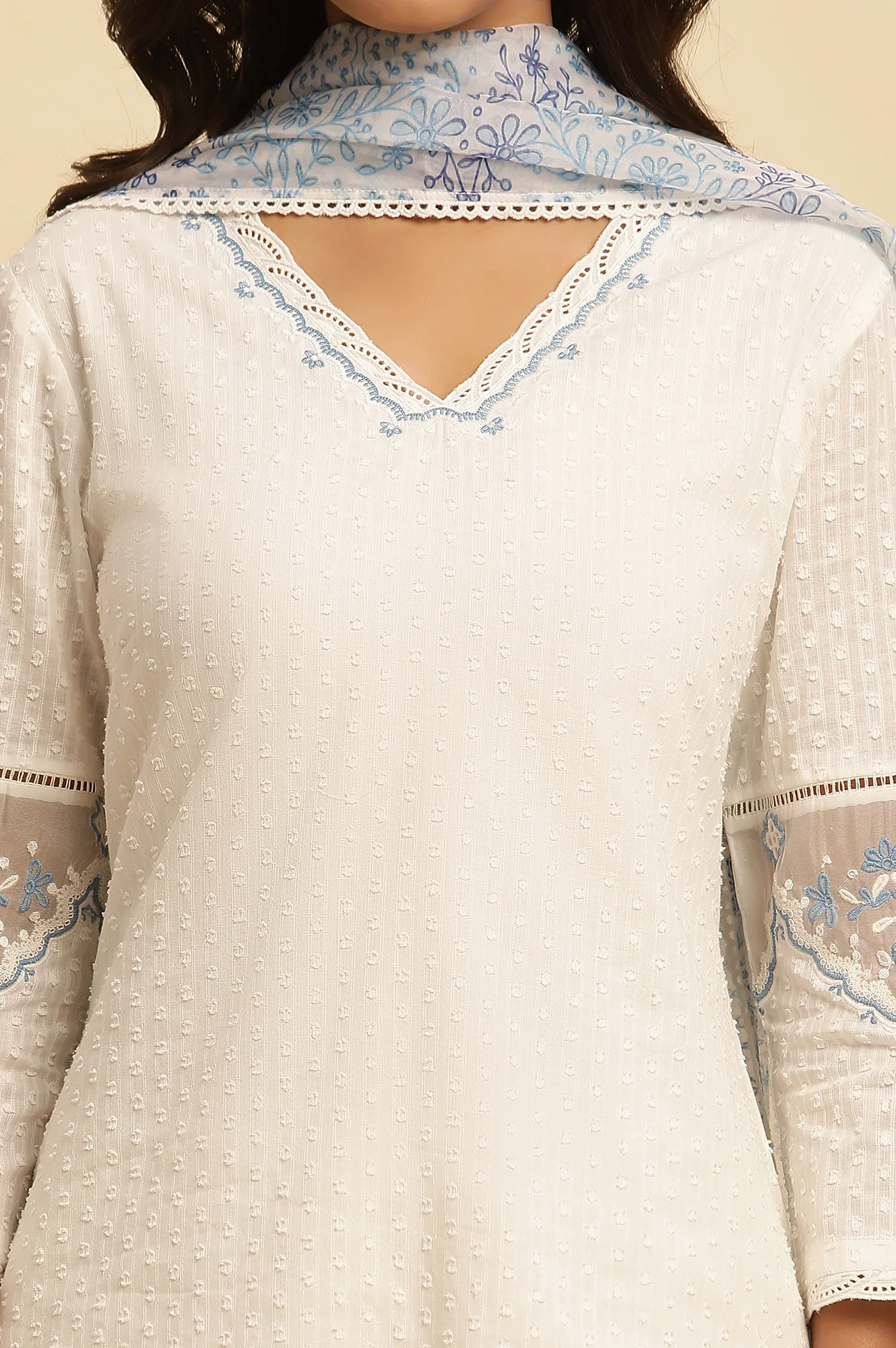 White Cotton Textured Kurta, Pants And Dupatta Set - Image 6